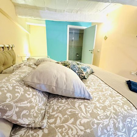 Casa Tonia San Cesareo Apartment ซอร์เรนโต ภายนอก รูปภาพ