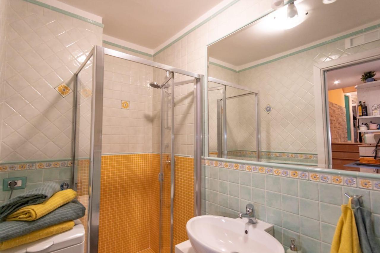 Casa Tonia San Cesareo Apartment ซอร์เรนโต ภายนอก รูปภาพ