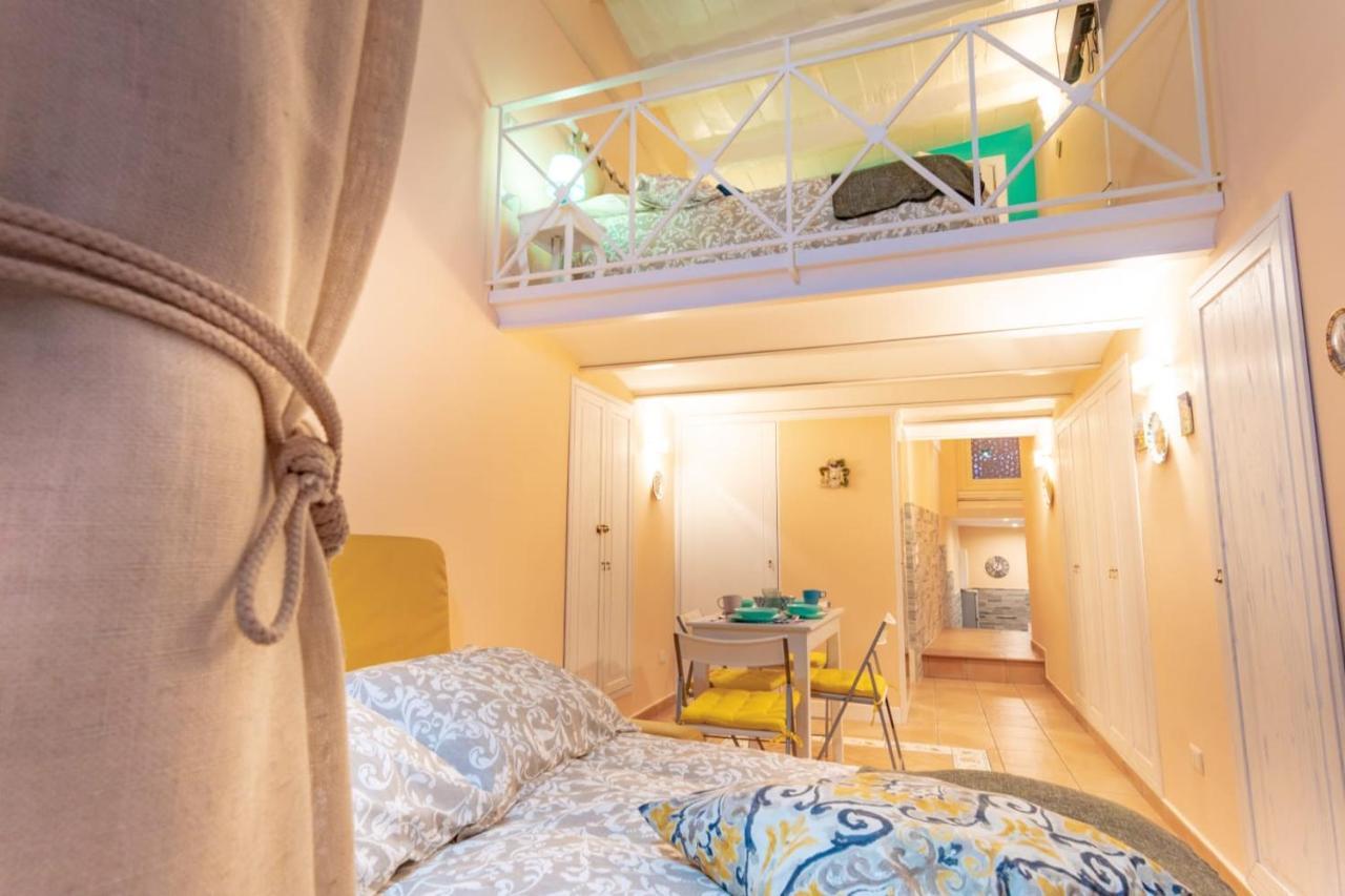 Casa Tonia San Cesareo Apartment ซอร์เรนโต ภายนอก รูปภาพ